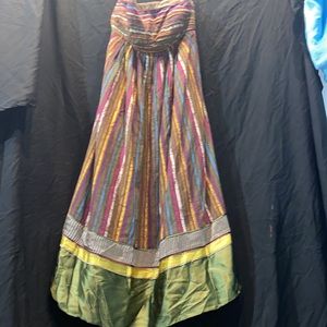 100% cotton, strapless mixed colored dress, straps inside